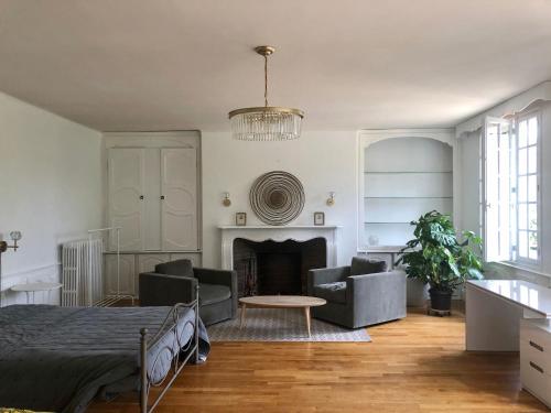 Jardin de la Sole chambre d'hôte La Villa Les Pins à 20 minutes de Toulouse