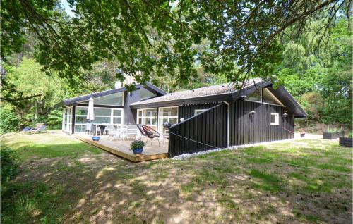 Lovely Home In Ebeltoft With Indoor Swimming Pool