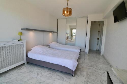 2 bedroom & studio Palais Royal 2 mins from Croisette and Carlton, Cannes (zdjęcie 6)