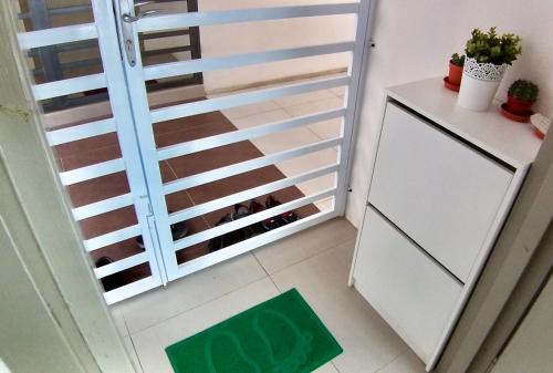 The PENT Duplex Cameron The PENT Duplex Cameron