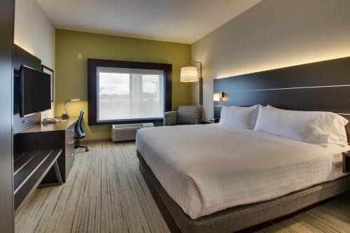 Holiday Inn Express Hotel & Suites Morris, an IHG Hotel