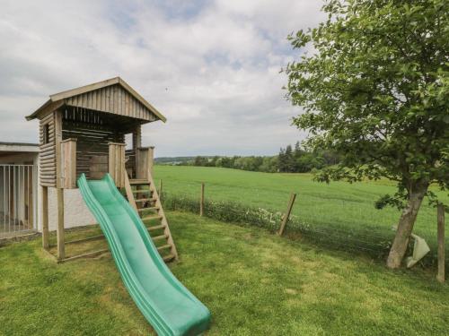 Lon Cottage - image 13