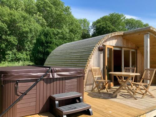 Sutor Coops The Nest with Hot Tub - Chalet - Cromarty