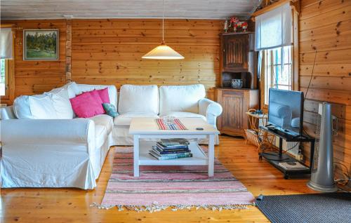 Beautiful home in Sunnansj with 2 Bedrooms and WiFi - Sunnansjö