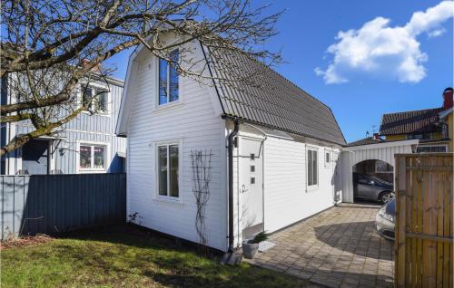 Awesome Home In Alingss With 1 Bedrooms And Wifi