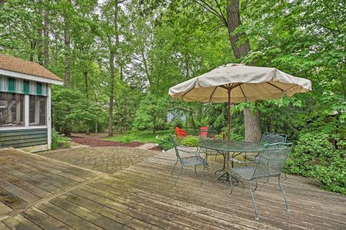 Upscale Family Retreat w/ Fire Pit, Walk to Beach! in Union Pier (MI)