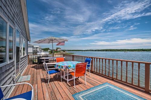 . Deck & Beach Access: Waterfront Cape Cod Cottage