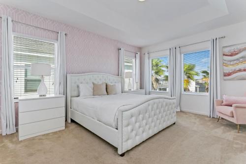 Bella Vida Resort 5 Bedroom Vacation Home with Pool 1870 in Kissimmee, USA
