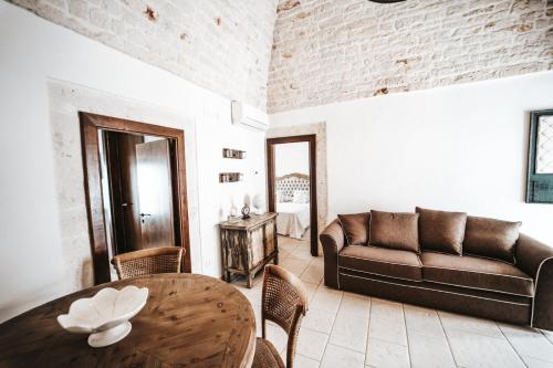 Trullo Malvasia-Trulli Antì Charme & Relax 3