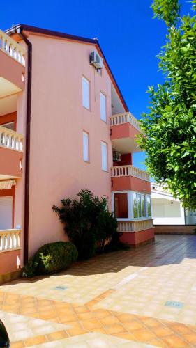 Apartment on the beach