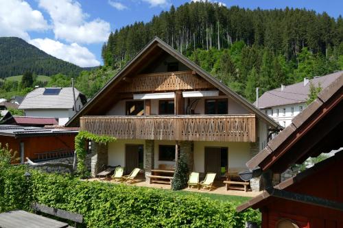 B&B Kranjska Gora - Pod Ponco Apartments - Bed and Breakfast Kranjska Gora