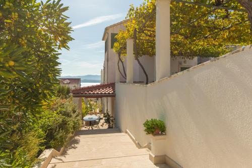 Apartments Lux - image 2
