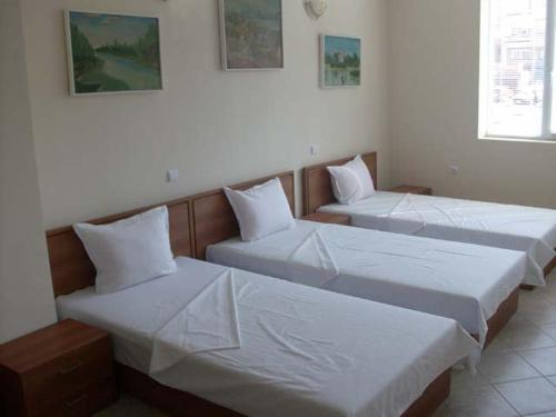Versai Hotel - image 8