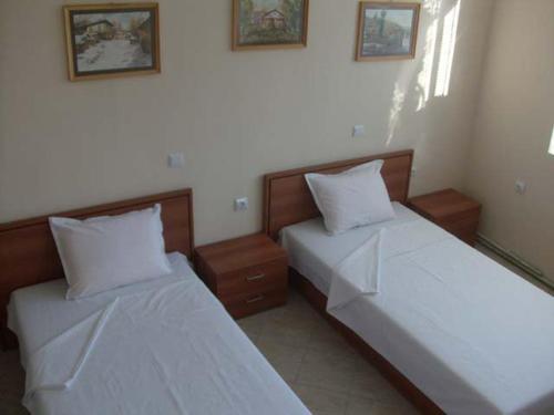Versai Hotel - image 6