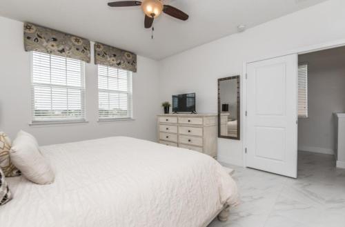 Elegant Figaro NEW Pool Home - image 6