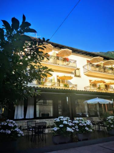  Albergo Al Pescatore, Pension in Brenzone sul Garda