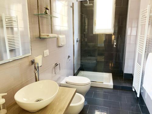 L'Attico di Piazza Mazzini Rooms - image 10