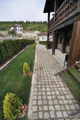 Aparthotel Seasons - image 4