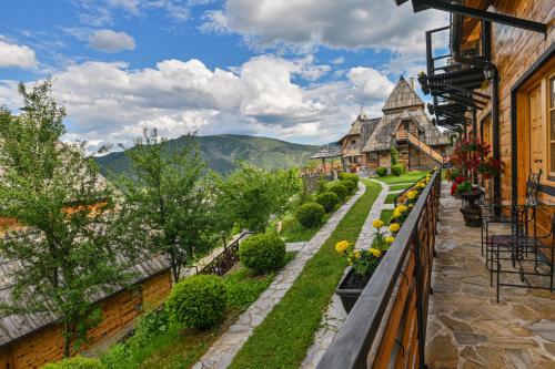 Neva sobe sa pogledom na planine in Mokra Gora