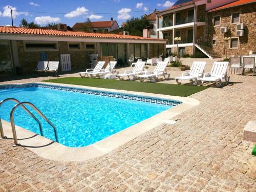 2 bedrooms house with shared pool and wifi at Miranda do Douro gîte à louer Alcañices