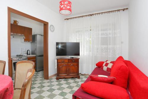 Apartments by the sea Sumpetar Omis - 18286 - image 4