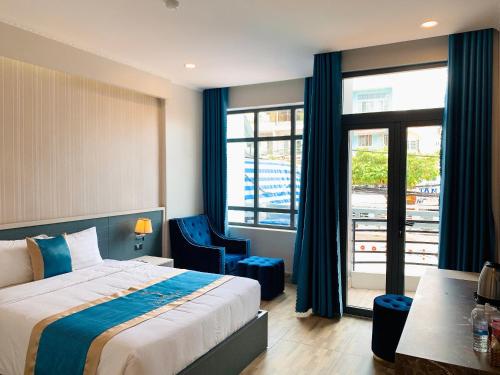 Guestroom, LION HOTEL in City Center