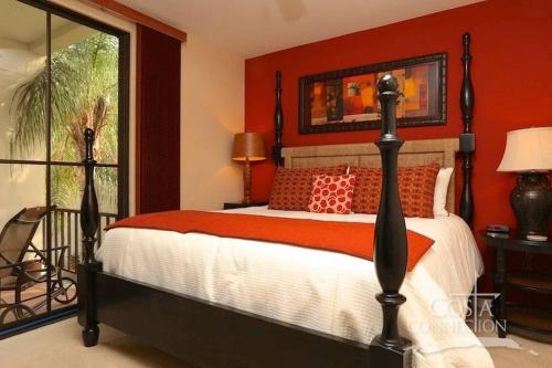 3 bedroom luxury condo at pristine Pacifico L1010