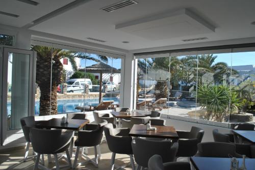 Petinaros Hotel - image 10