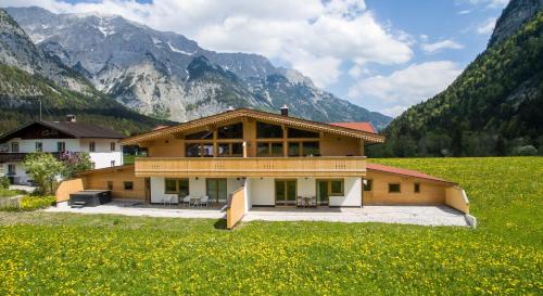 Alpenchalet im Leutaschtal