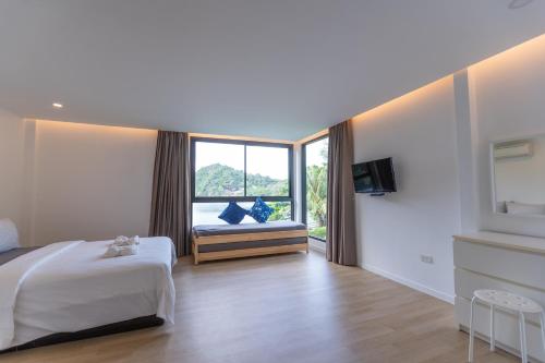 Bamboo Garden House in Laem Sing