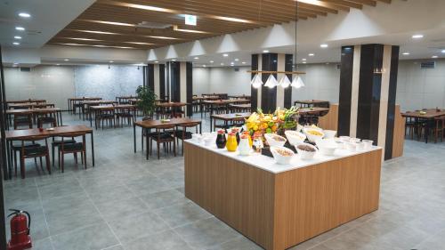 Great food & dining