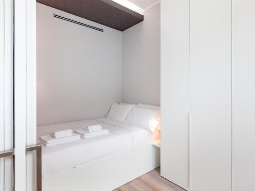 easyhomes-City Centre Suites - image 5