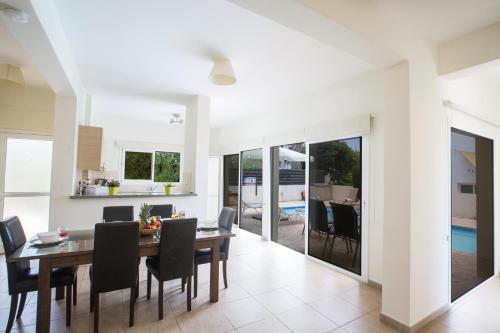 Three-Bedroom Villa with Private Pool image 10