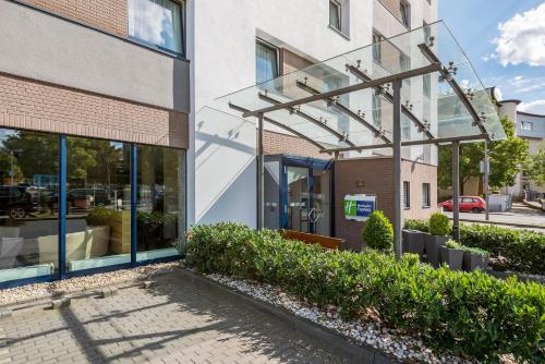 Holiday Inn Express Cologne Mülheim an IHG Hotel - image 11