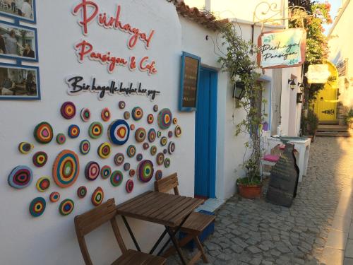  Pürhayal Pansiyon in Siğacık