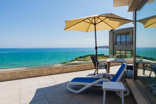 شرفة/ تراس, Villa Flora in سوزوبول