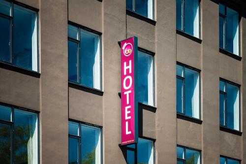 Go Hotel City - image 7
