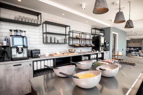 Go Hotel City - image 14