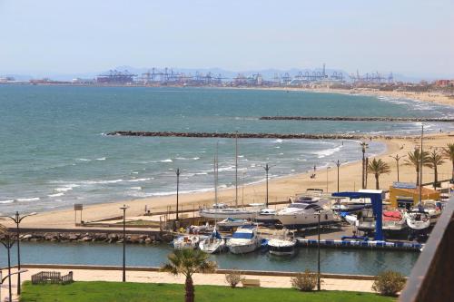 Sea You Apartamentos Valencia Port Saplaya - image 8