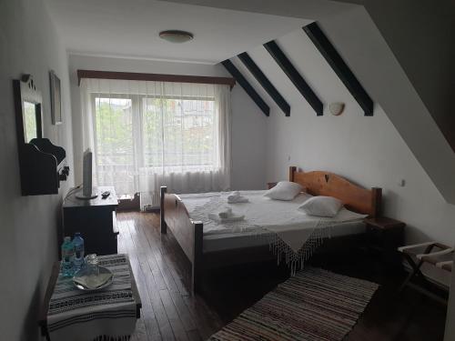 Pensiunea Passiflora - Mănăstirea Humorului