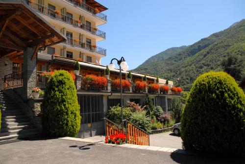 Hotel Monte Nebin - image 9
