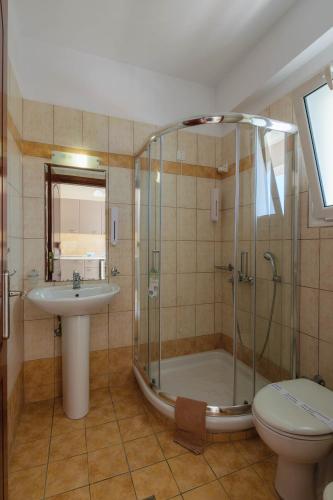 Belussi Beach Hotel & Suites - main image