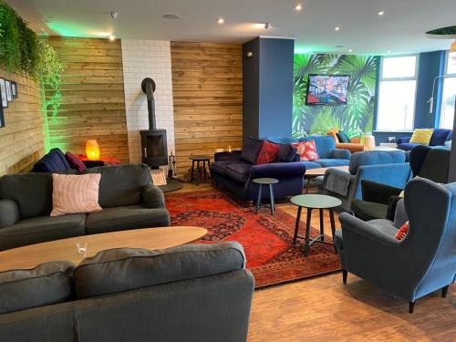 Pub/Lounge, Oceanside Lifestyle Hotel in Newquay