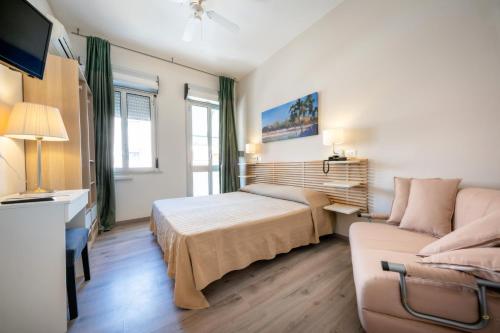 Hotel Firenze Room Type - Triple Room