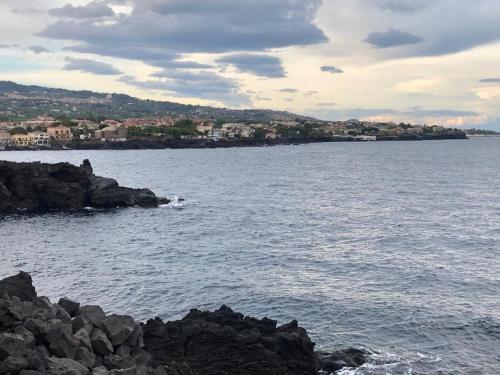 Le tre meraviglie a 200 m dal mare - Catania