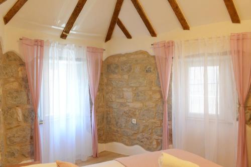 Veli Varos OLD TOWN Deluxe APARTMENT City Centre, Split (photo 10)