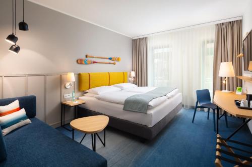 259317939 Holiday Inn Gdansk - City Centre by IHG