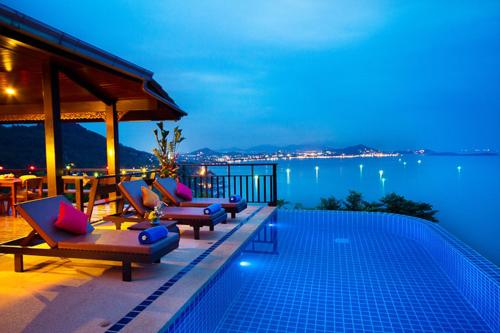 Sandalwood Luxury Villa Resort