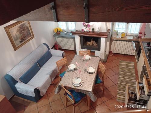 Emy & Lu Casa Vacanze appartamento storico Città Alta, Bergamo