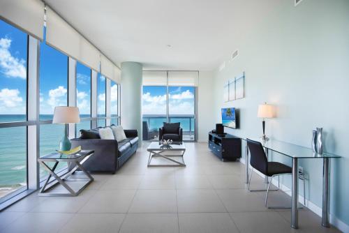 Bluebird Suites Monte Carlo Miami Beach - image 5